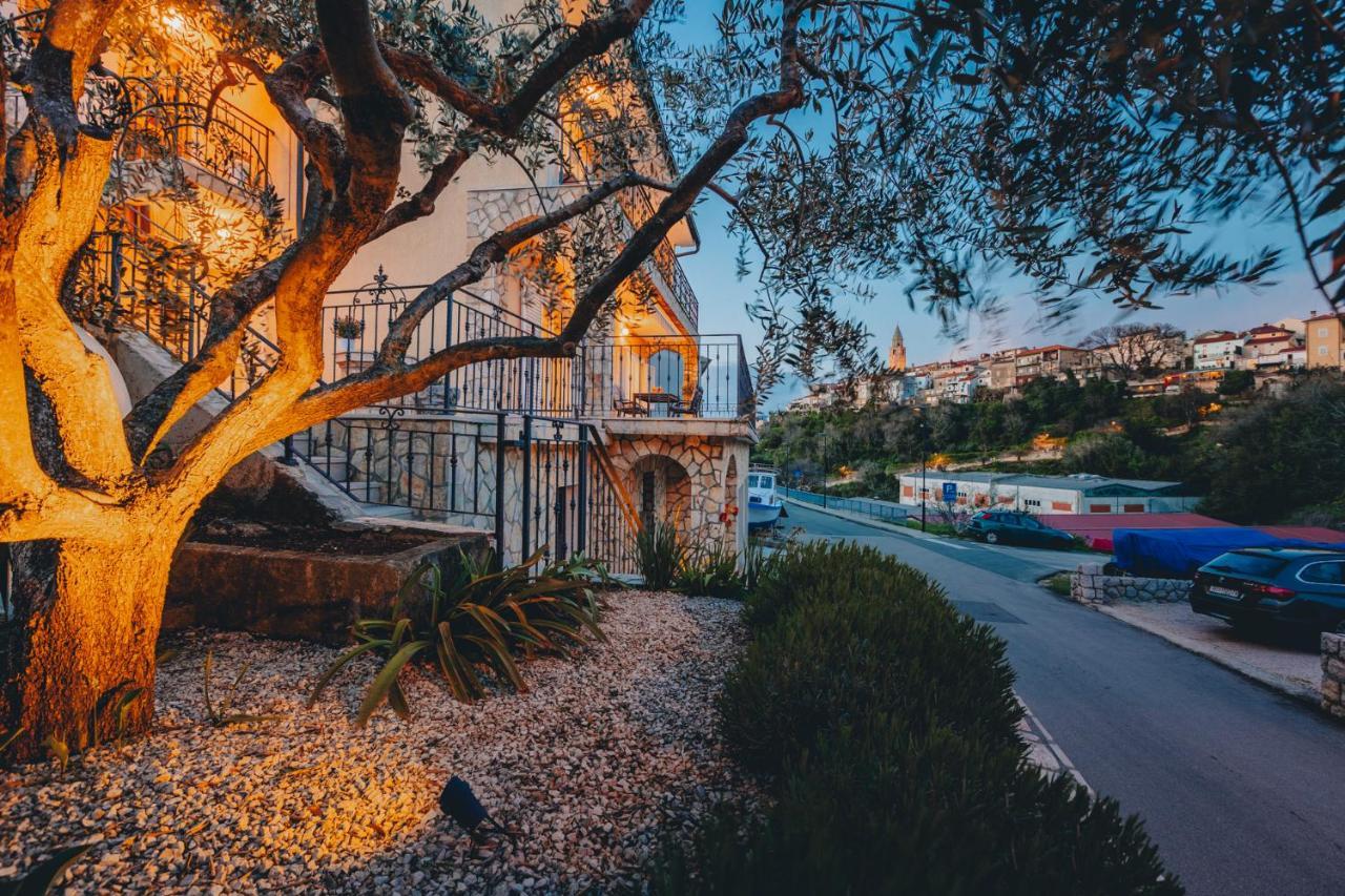 Apartman Marina Vrbnik Luaran gambar