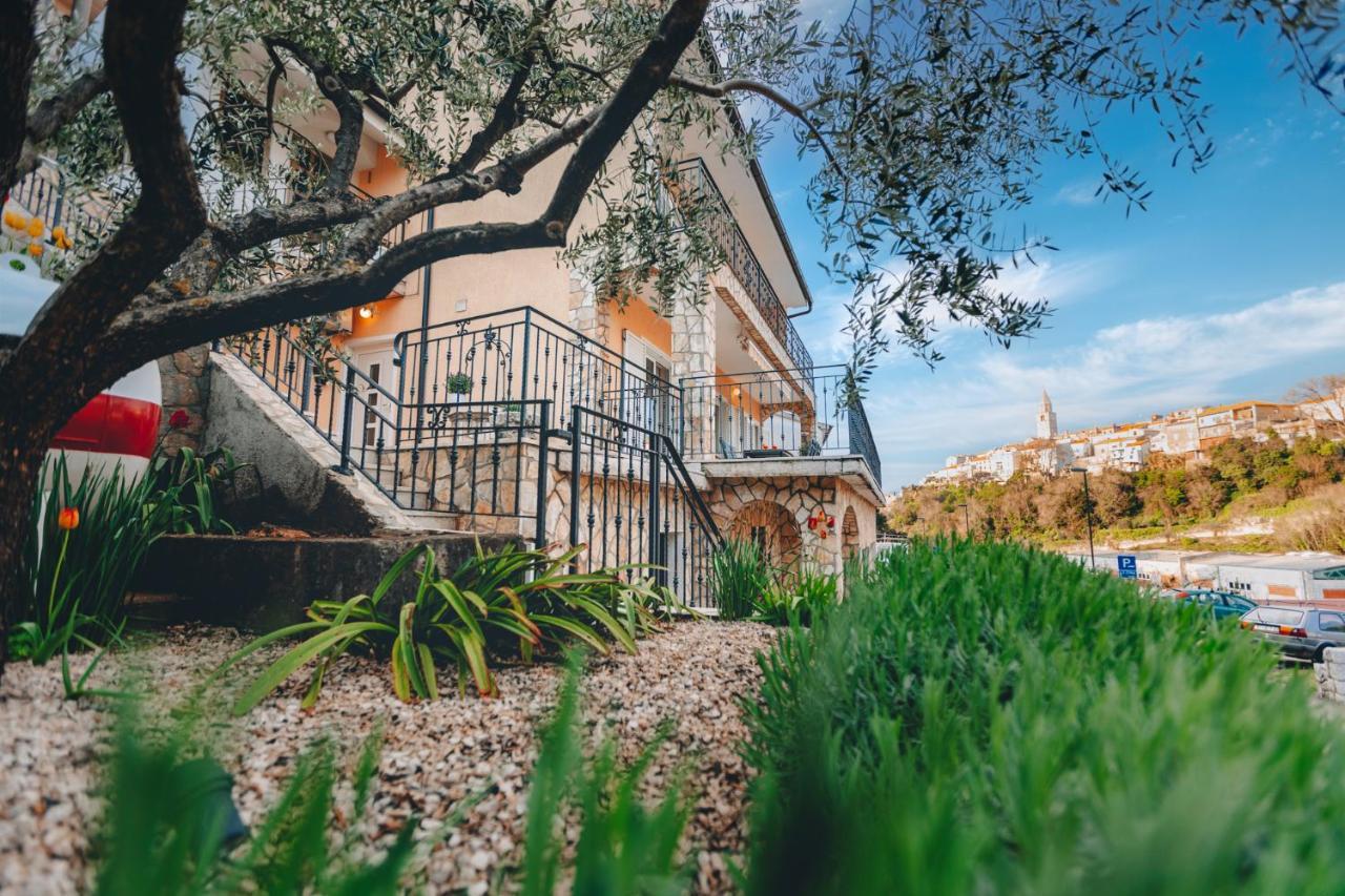 Apartman Marina Vrbnik Luaran gambar